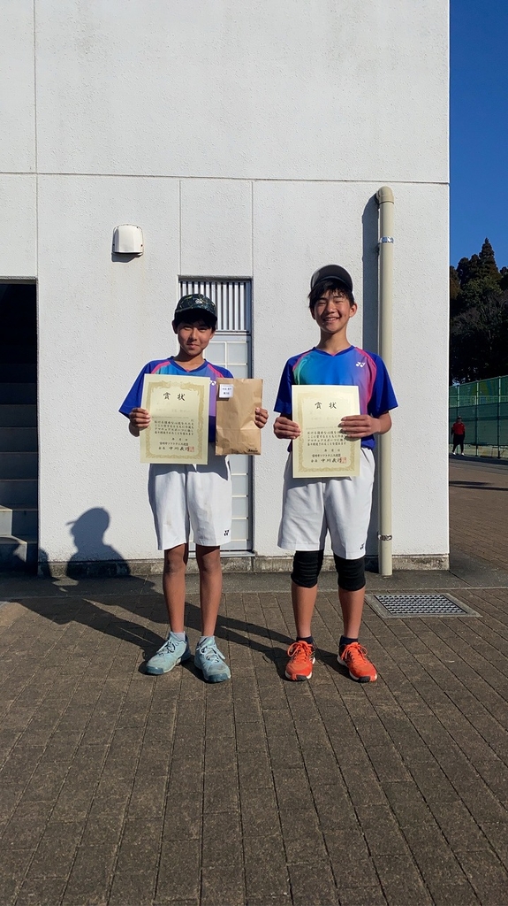 1年生男子の部　3位 岩倉梛士・新垣龍太　ペア 本郷中学校