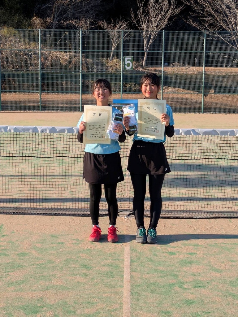 １年生女子の部　３位 倉果乃子・末山優奈　ペア 宮大附属中学校