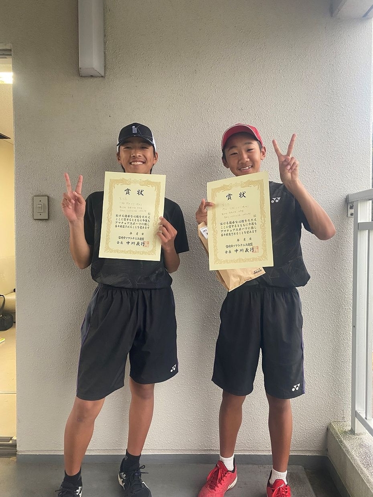 ２年生男子の部　３位 門口維智琉・川越陽希　ペア 檍中学校